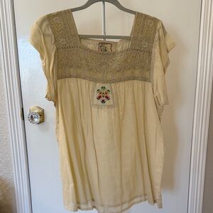 Johnny Was Beige Embroidered Blouse